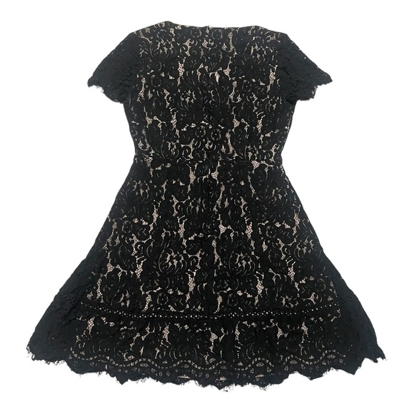 Elegant‎ Black Lace Dress - Size 6 - Picture 2 of 4
